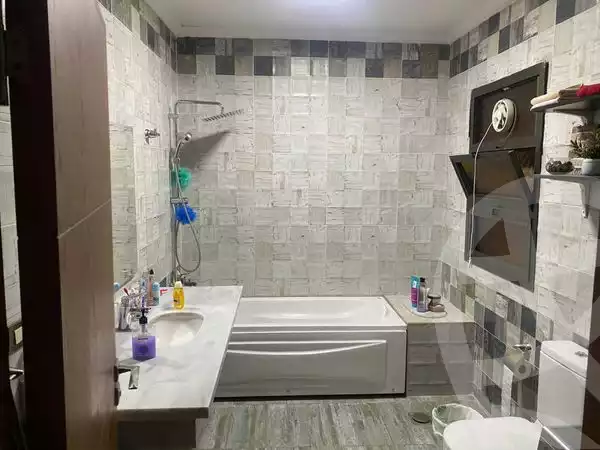 https://aqarmap.com.eg/en/listing/5218453-for-sale-cairo-nasr-city-tareq-el-nasr