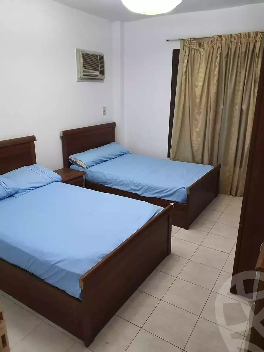 https://aqarmap.com.eg/ar/listing/5220182-for-rent-cairo-new-cairo-lrhb-city-phase-5-ibn-al-nafees-st