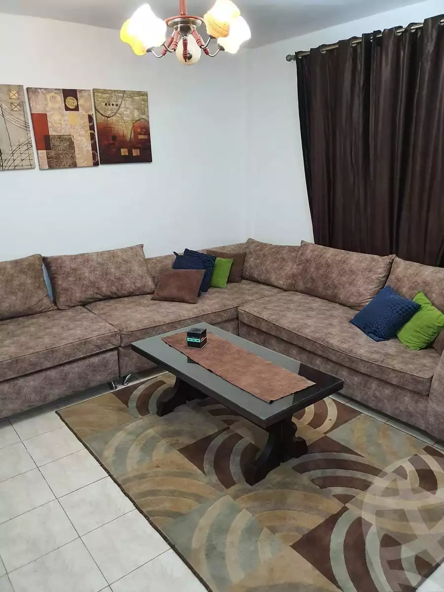https://aqarmap.com.eg/ar/listing/5220182-for-rent-cairo-new-cairo-lrhb-city-phase-5-ibn-al-nafees-st