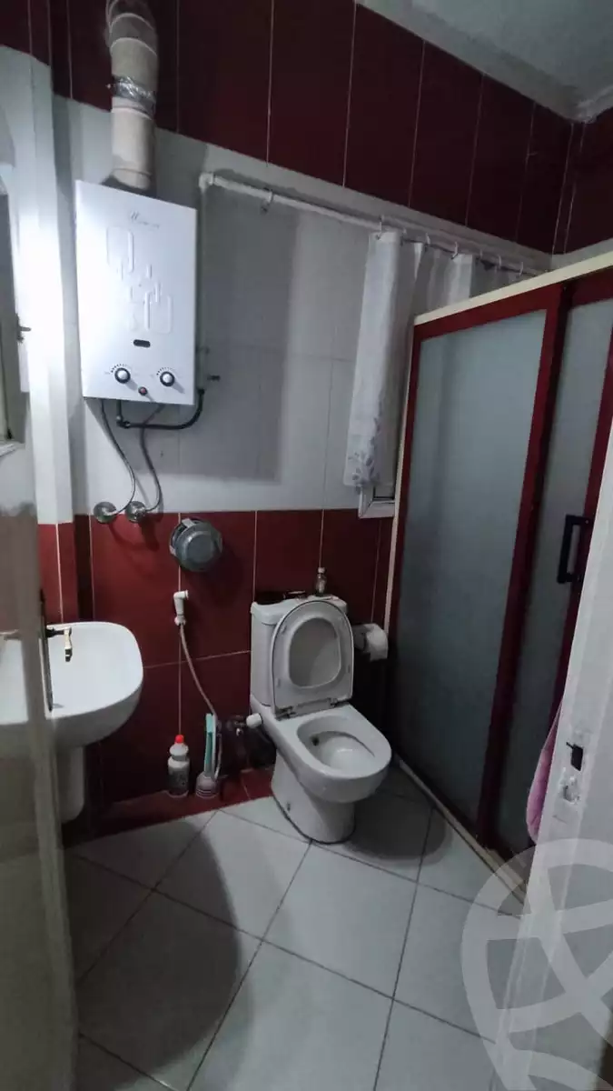 https://aqarmap.com.eg/en/listing/5227784-for-rent-cairo-downtown-abdeen-el-gomhoreya-st