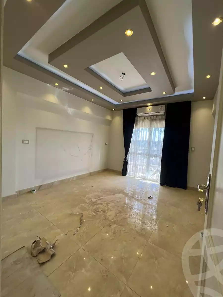 https://aqarmap.com.eg/en/listing/5230631-for-rent-cairo-new-cairo-lrhb-city-phase-8