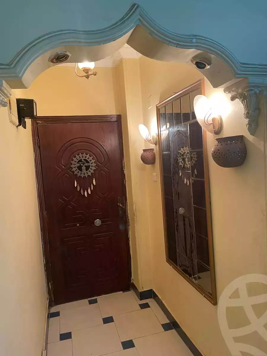 https://aqarmap.com.eg/en/listing/5231361-for-rent-cairo-manial-el-miqyas-st
