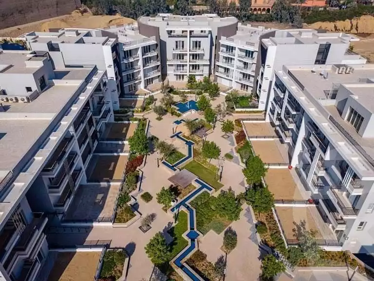 https://aqarmap.com.eg/en/listing/5235171-for-sale-cairo-6th-of-october-compounds-pyramid-hills