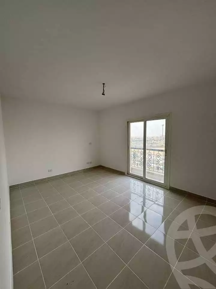 https://aqarmap.com.eg/en/listing/5237745-for-rent-cairo-new-cairo-lrhb-city-phase-7