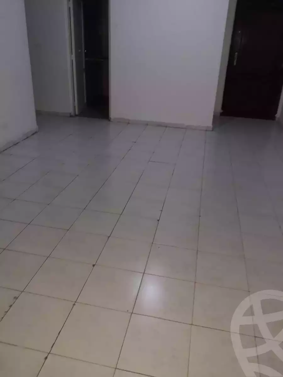 https://aqarmap.com.eg/en/listing/5243628-for-rent-cairo-new-cairo-lrhb-city-malls-and-markets