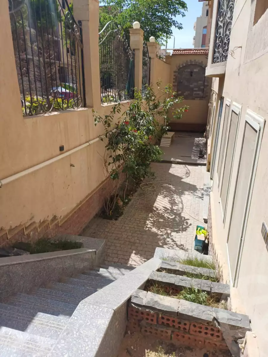 https://aqarmap.com.eg/en/listing/5246037-for-rent-cairo-new-cairo-south-investors-zizinia-st