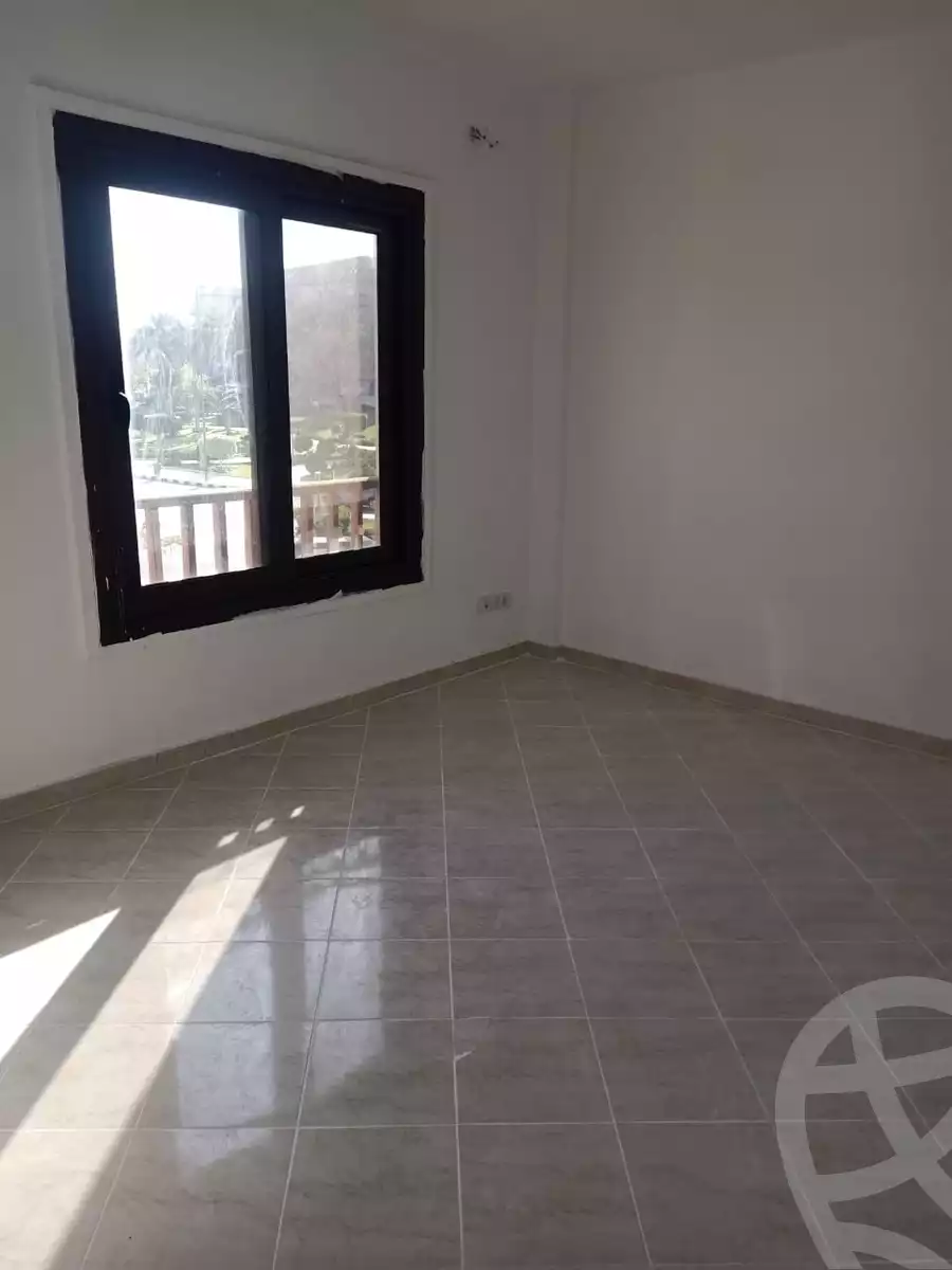 https://aqarmap.com.eg/en/listing/5246718-for-rent-cairo-new-cairo-lrhb-city-phase-5-talaat-mostafa-st