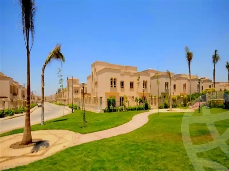 https://aqarmap.com.eg/en/listing/5250371-for-sale-cairo-el-sheikh-zayed-city-compounds-greens