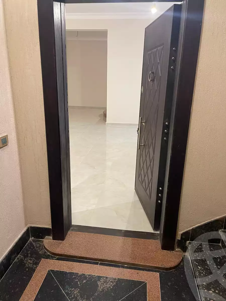 https://aqarmap.com.eg/ar/listing/5251313-for-rent-cairo-new-cairo-ganob-el-akadamiya-south-academy-d-hassan-ibn-thabet-st