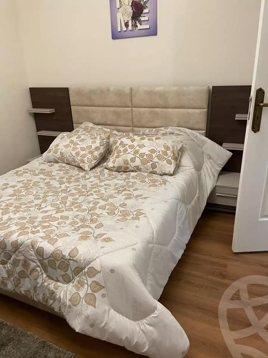 https://aqarmap.com.eg/en/listing/5255900-for-rent-cairo-new-cairo-compounds-eastown-eastown-parks