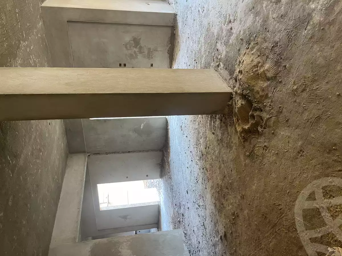 https://aqarmap.com.eg/en/listing/5906347-for-sale-cairo-new-cairo-el-kornfol-el-kornfol-1