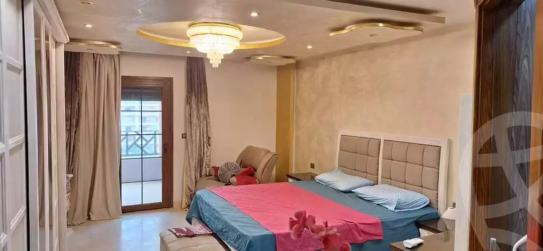 https://aqarmap.com.eg/ar/listing/5259301-for-rent-cairo-new-cairo-lrhb-city-phase-5-ibn-al-nafees-st