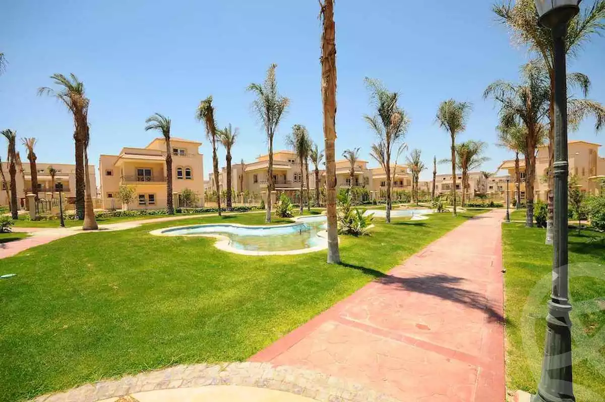 https://aqarmap.com.eg/en/listing/5260975-for-sale-cairo-el-sheikh-zayed-city-compounds-greens