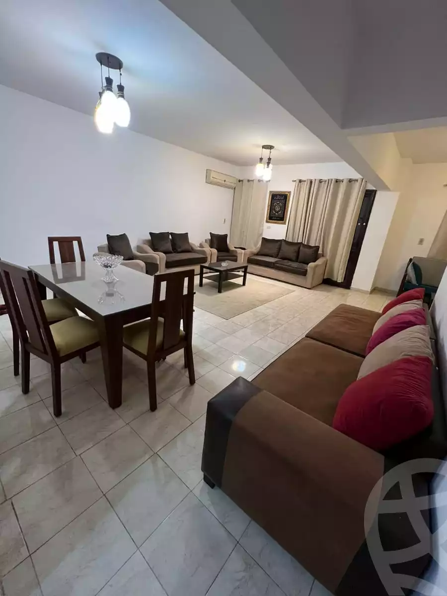 https://aqarmap.com.eg/en/listing/5264252-for-rent-cairo-new-cairo-lrhb-city-phase-5-ibn-al-nafees-st