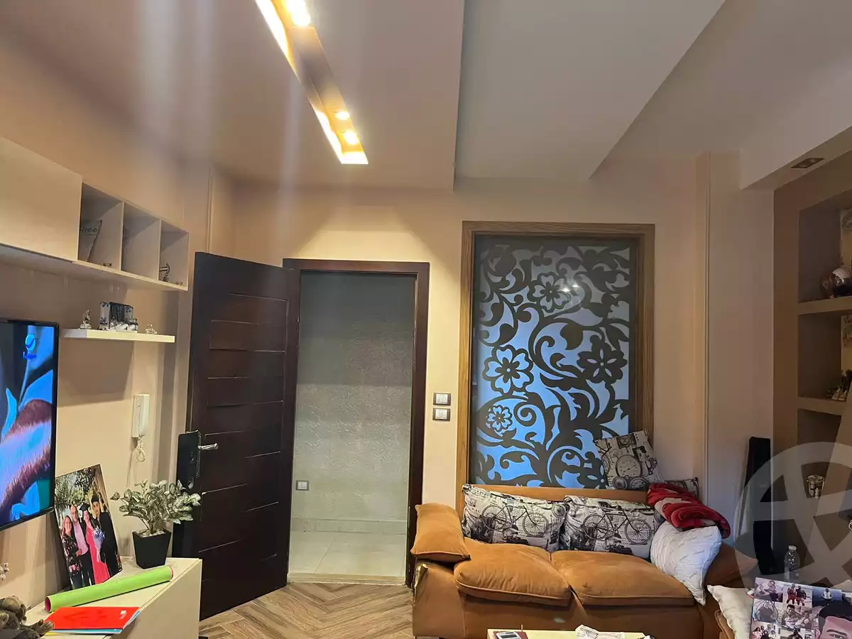 https://aqarmap.com.eg/en/listing/5264643-for-sale-cairo-al-oubour-el-hay-el-khames-ali-hassan-shaaban-st