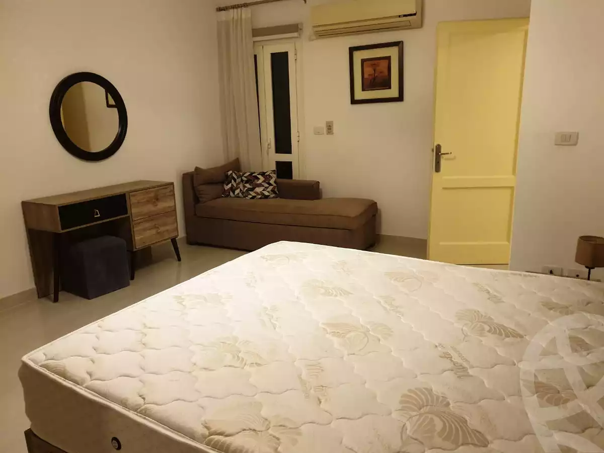 https://aqarmap.com.eg/en/listing/5266357-for-rent-cairo-new-cairo-lrhb-city-phase-7