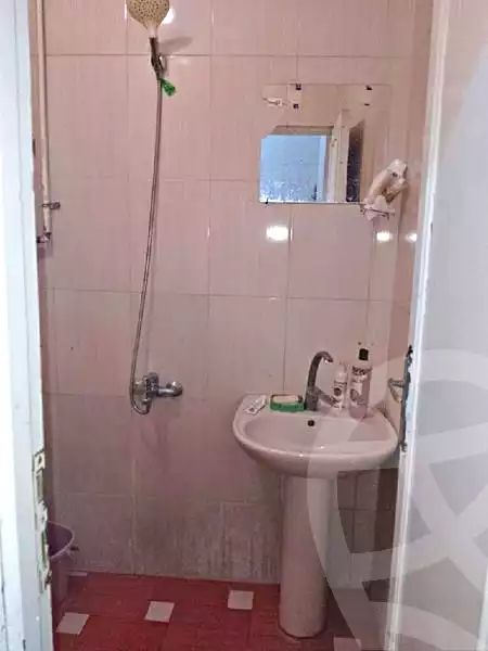 https://aqarmap.com.eg/ar/listing/5269536-for-rent-cairo-el-zaytun-hlmy-lzytwn