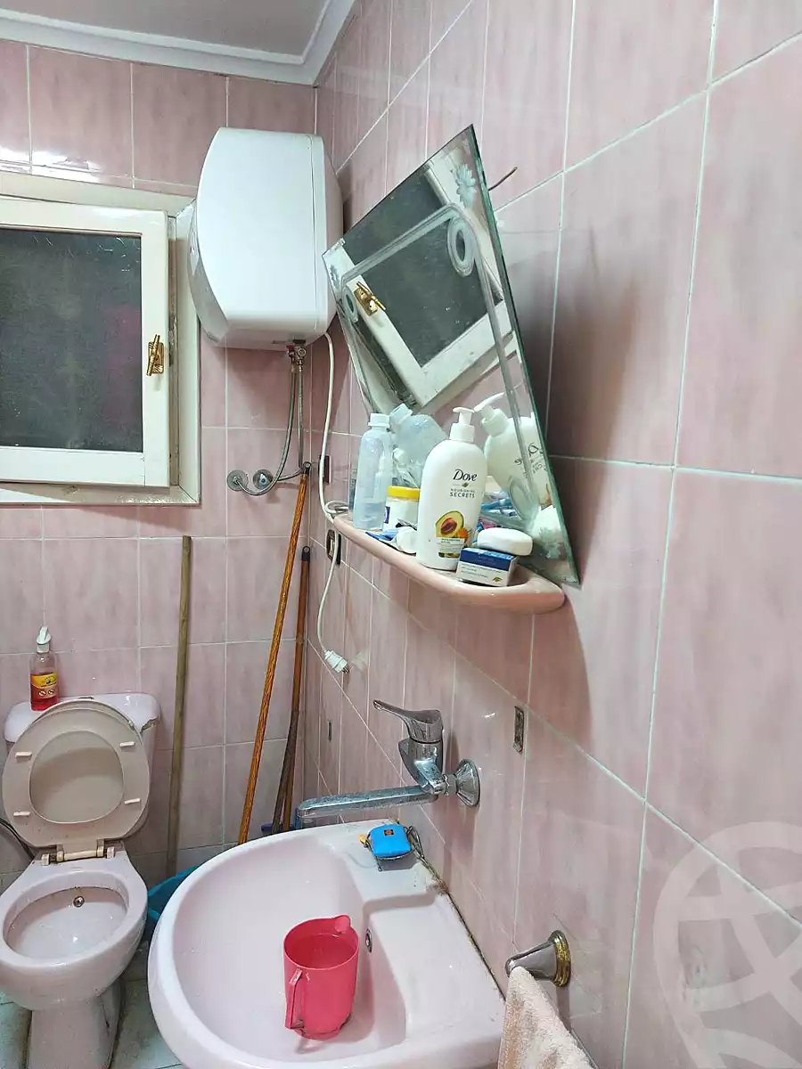 https://aqarmap.com.eg/ar/listing/5270511-for-rent-alexandria-miami-kaad-assrab-al-bhar-st