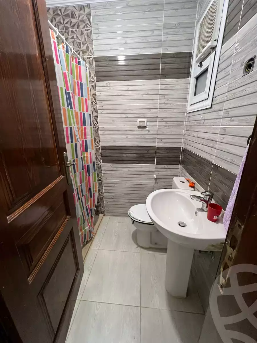 https://aqarmap.com.eg/ar/listing/5275313-for-rent-cairo-new-cairo-lrhb-city