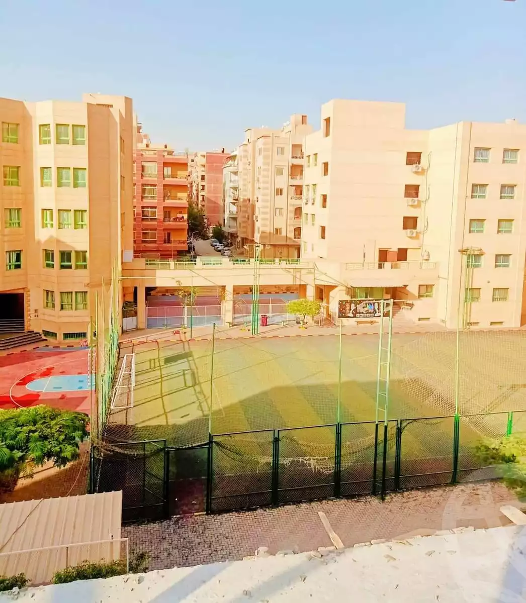 https://aqarmap.com.eg/en/listing/5276225-for-sale-cairo-mokattam-el-hadabah-el-wosta-8th-zone-samir-abd-el-haleem-st