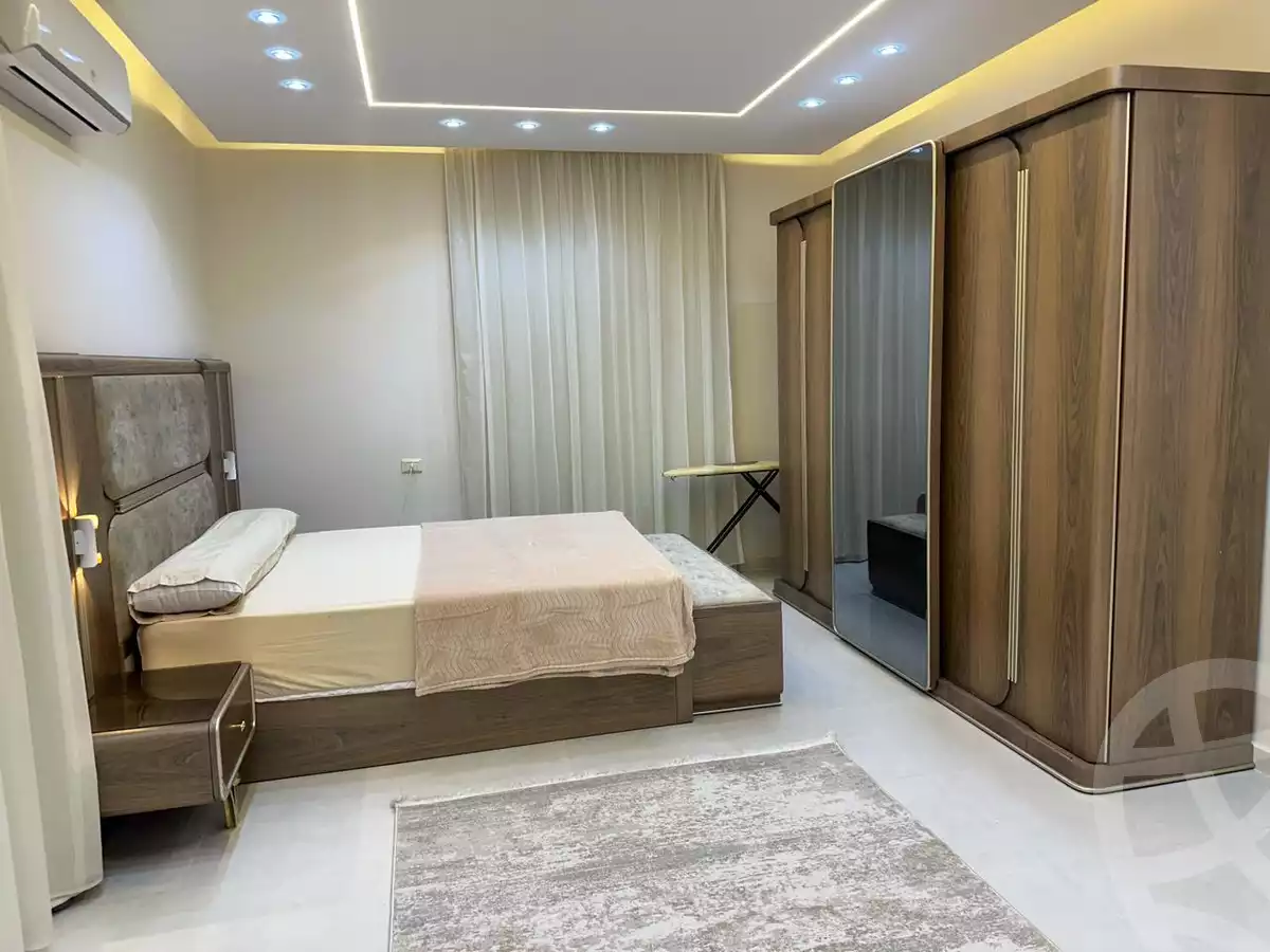 https://aqarmap.com.eg/ar/listing/5276638-for-rent-cairo-6th-of-october-el-ahyaa-neighborhood-1st-al-maahad
