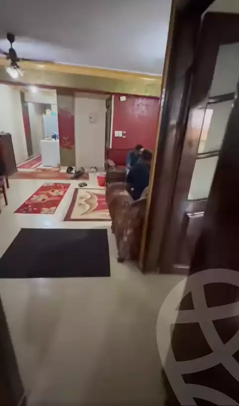 https://aqarmap.com.eg/en/listing/5276984-for-sale-cairo-el-sayyeda-zeinab-omar-khayrat-st