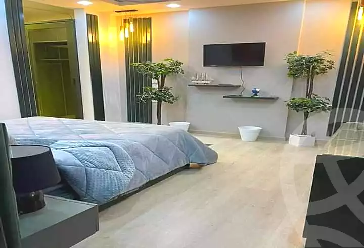 https://aqarmap.com.eg/ar/listing/5277322-for-sale-cairo-el-sheikh-zayed-city-compounds-kmbwnd-fyldj-wyst-dr-llttwyr
