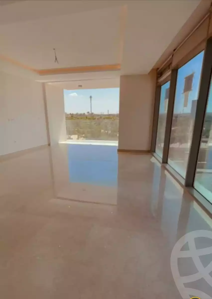 https://aqarmap.com.eg/ar/listing/5277788-for-sale-cairo-el-sheikh-zayed-city-compounds-zyd-wr-llttwyr-park-towers-zed-el-sheikh-zayed-compound