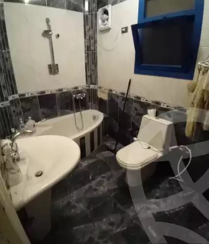 https://aqarmap.com.eg/en/listing/5284835-for-rent-cairo-mokattam-mokattam