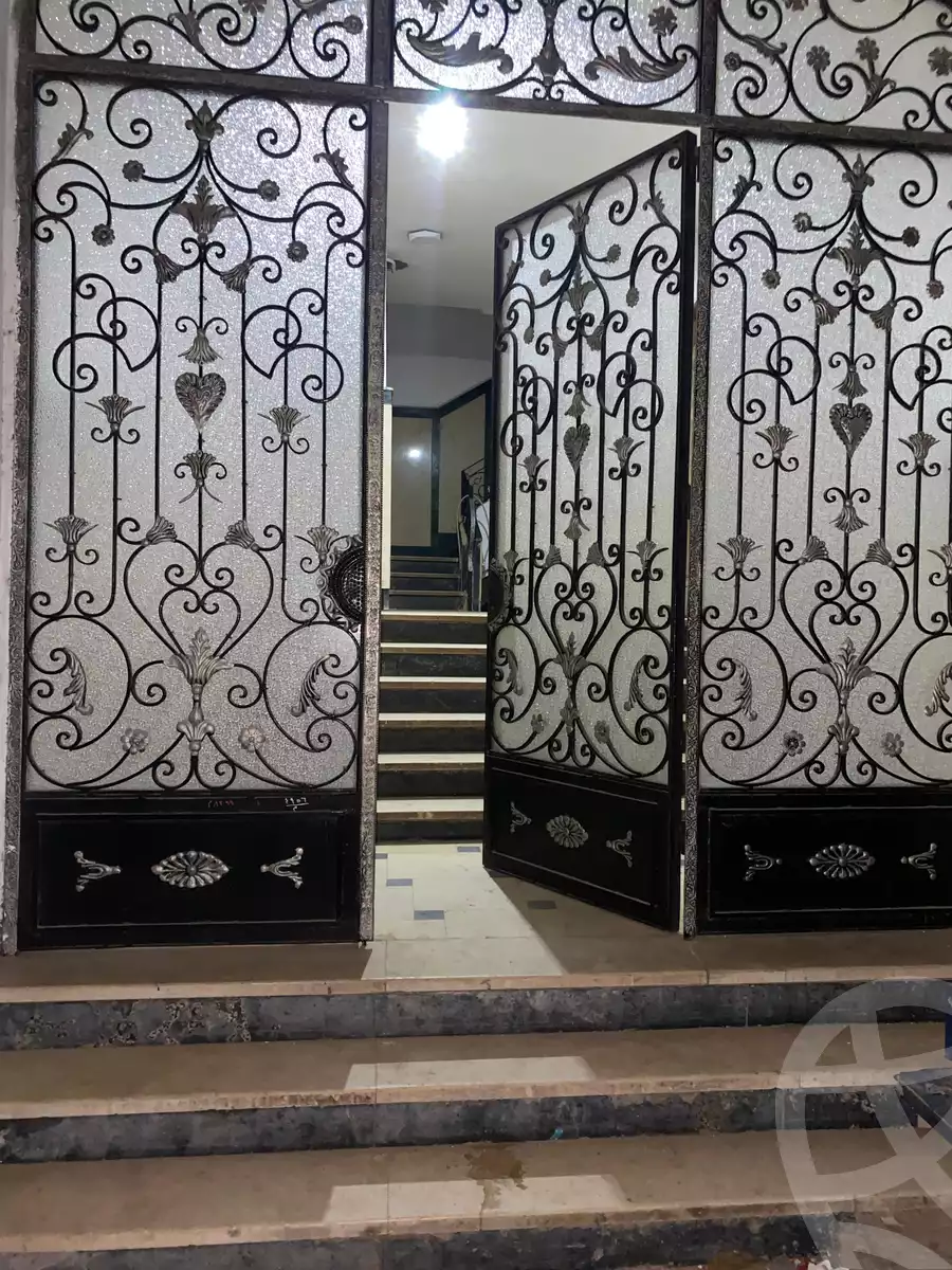 https://aqarmap.com.eg/ar/listing/5285013-for-sale-qalyubia-banha-city-el-ramla
