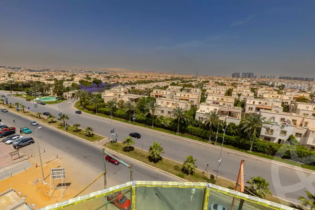https://aqarmap.com.eg/ar/listing/5287074-for-sale-cairo-el-sheikh-zayed-city-compounds-sntrw-zyd-mwl