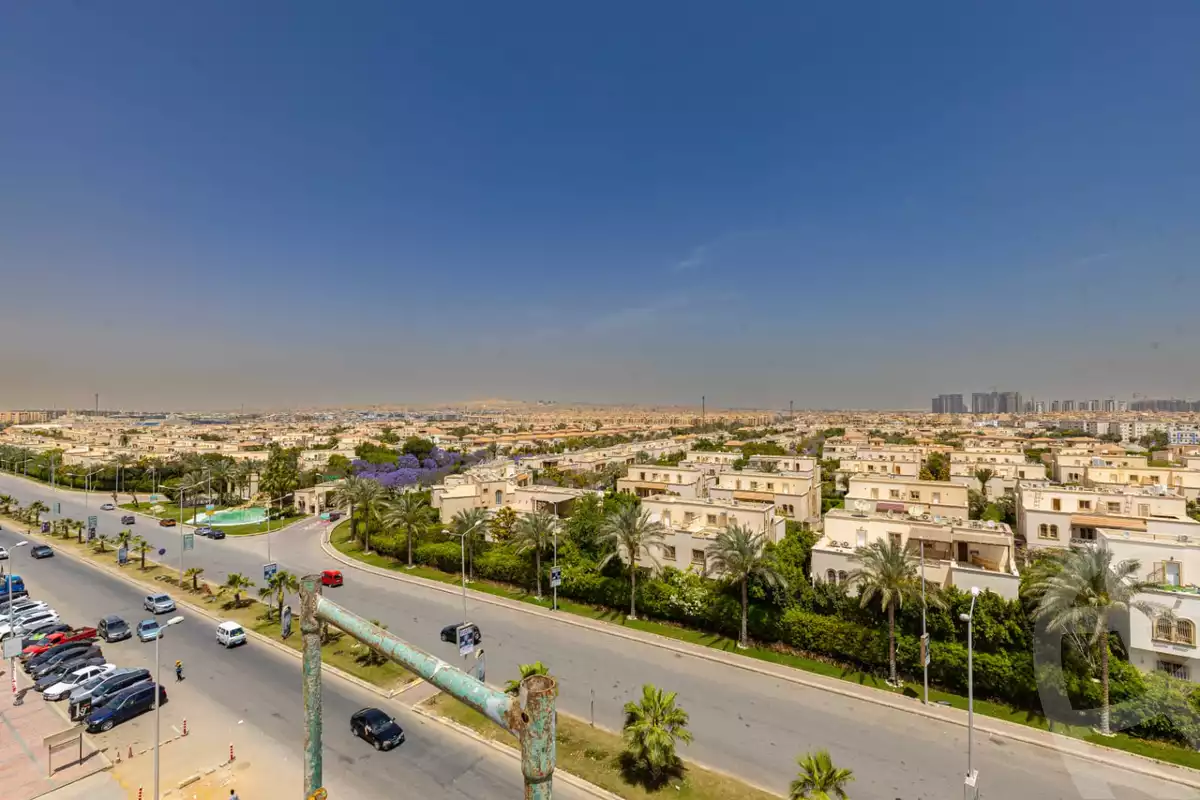 https://aqarmap.com.eg/ar/listing/5287074-for-sale-cairo-el-sheikh-zayed-city-compounds-sntrw-zyd-mwl