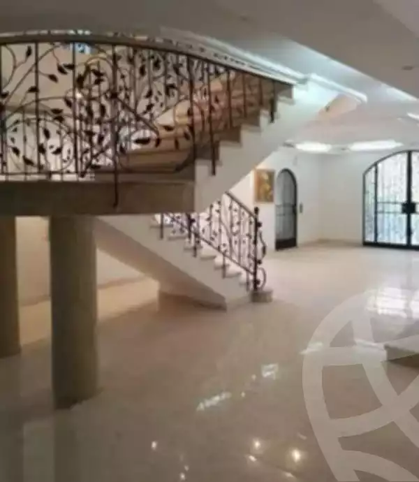https://aqarmap.com.eg/en/listing/5289801-for-sale-cairo-mokattam-lhdb-l-ly