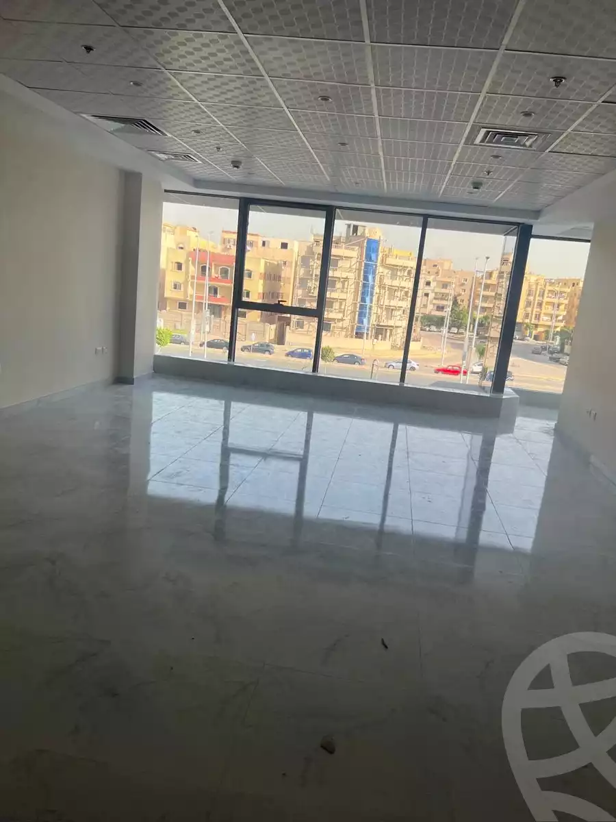 https://aqarmap.com.eg/ar/listing/5290922-for-sale-cairo-el-sheikh-zayed-city-compounds-dh-jyt-blz-mykwn-llttwyr