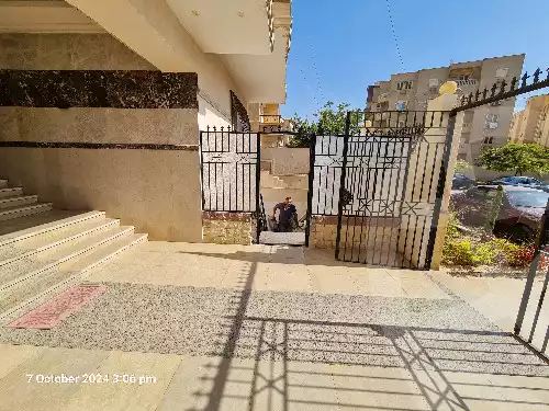 https://aqarmap.com.eg/en/listing/5292201-for-rent-cairo-el-sheikh-zayed-city-el-hay-elsades-ashaer