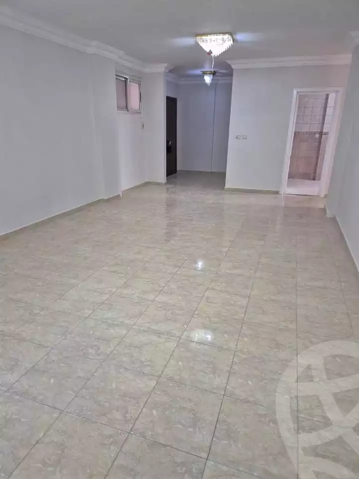 https://aqarmap.com.eg/en/listing/5298582-for-rent-cairo-new-cairo-lrhb-city-malls-and-markets