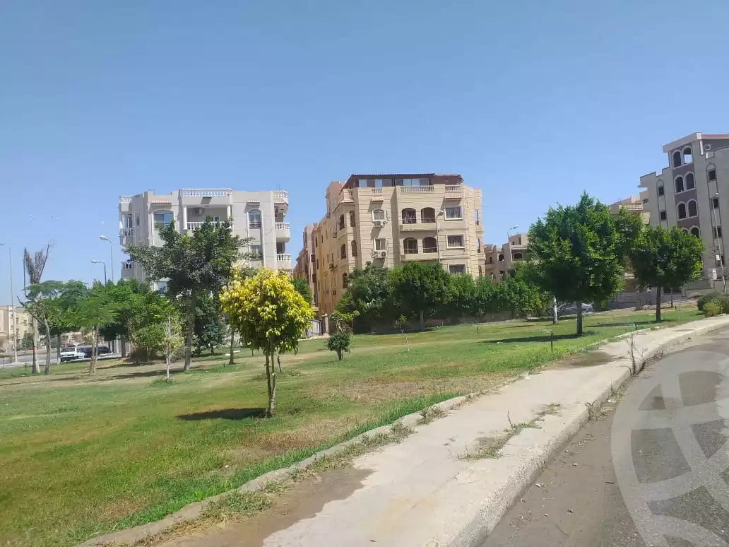 https://aqarmap.com.eg/en/listing/5300408-for-rent-cairo-new-cairo-south-investors-al-gezira-st