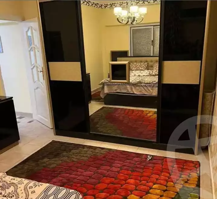 https://aqarmap.com.eg/ar/listing/5302757-for-rent-cairo-mokattam-lhdb-l-ly-shareaa-9