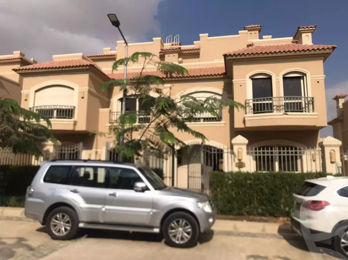 https://aqarmap.com.eg/en/listing/5304412-for-sale-cairo-new-cairo-compounds-el-patio-oro