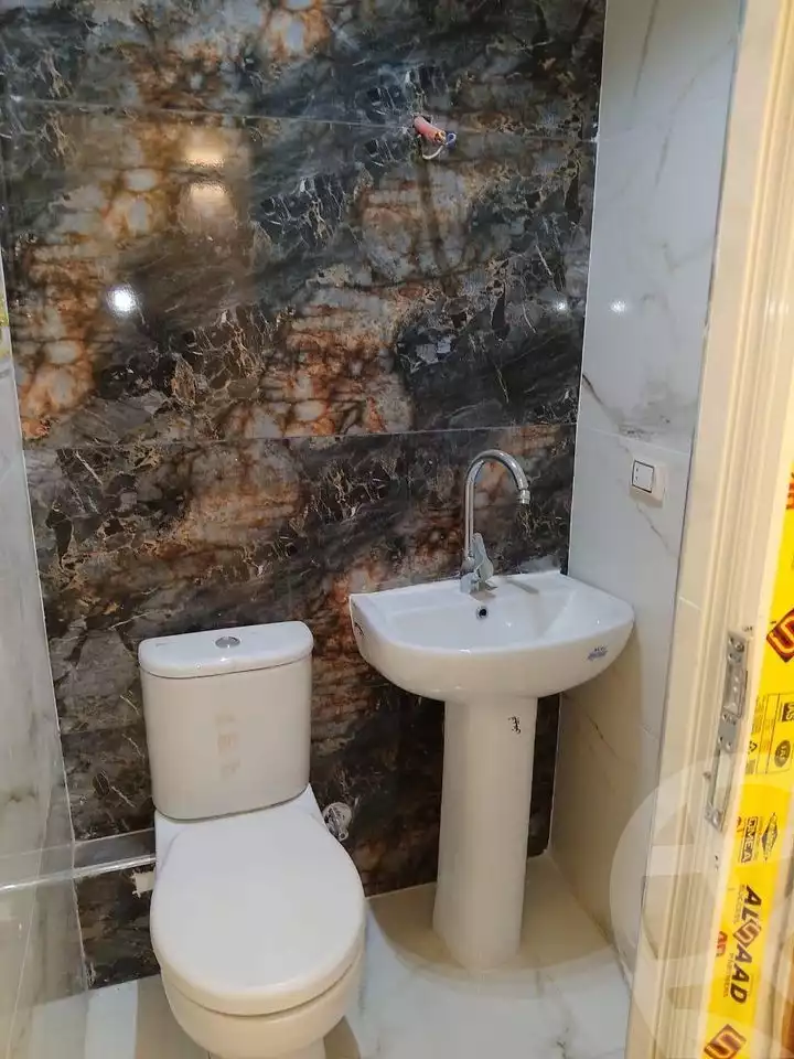 https://aqarmap.com.eg/en/listing/5307359-for-sale-cairo-ain-shams-el-naam-shahin-st