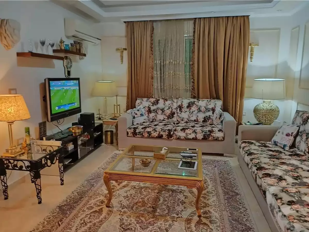 https://aqarmap.com.eg/en/listing/5310116-for-sale-cairo-el-sheikh-zayed-city-small-investor