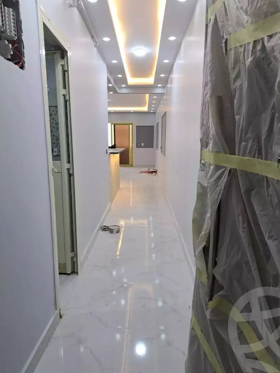 https://aqarmap.com.eg/ar/listing/5313733-for-rent-cairo-helwan-kwrnysh-hlwn