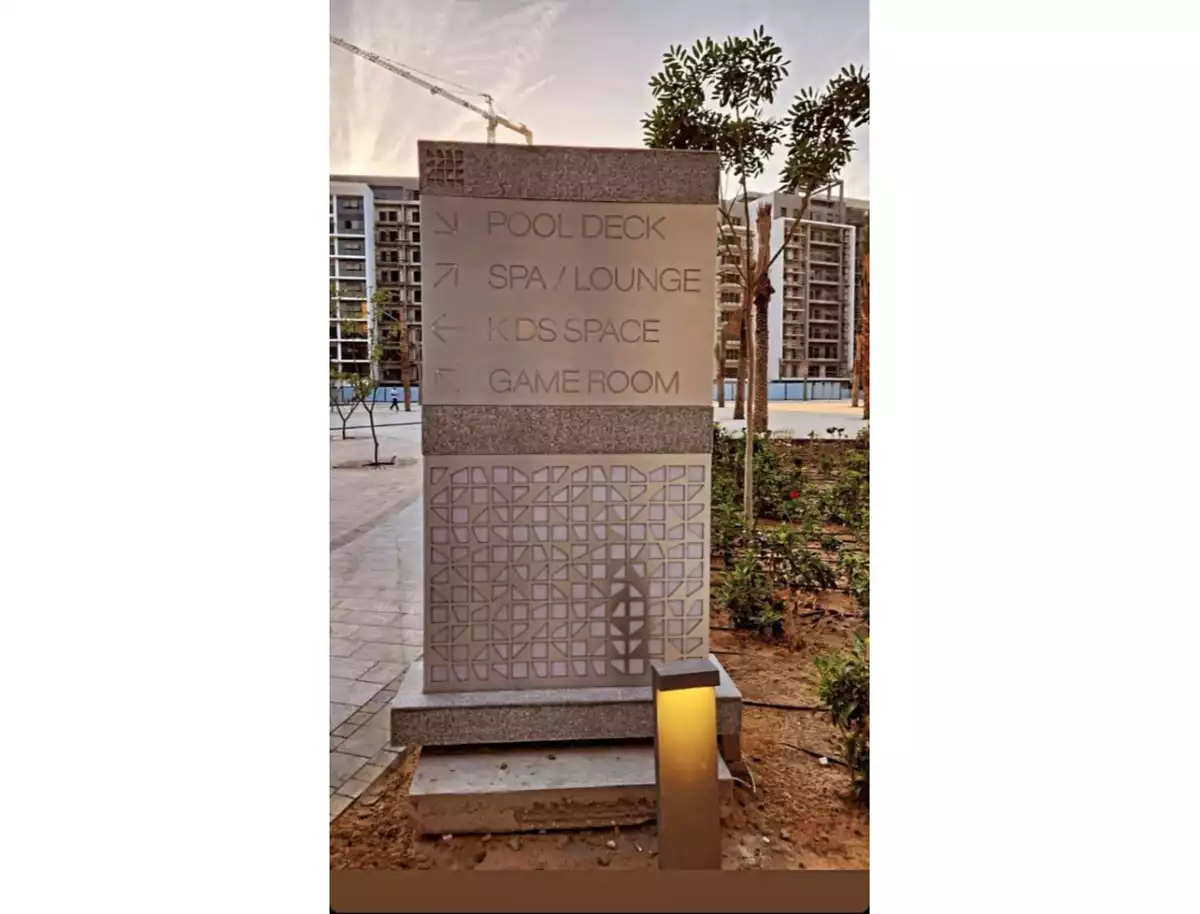 https://aqarmap.com.eg/en/listing/5314056-for-sale-cairo-el-sheikh-zayed-city-compounds-zyd-wr-llttwyr-park-towers-zed-el-sheikh-zayed-compound