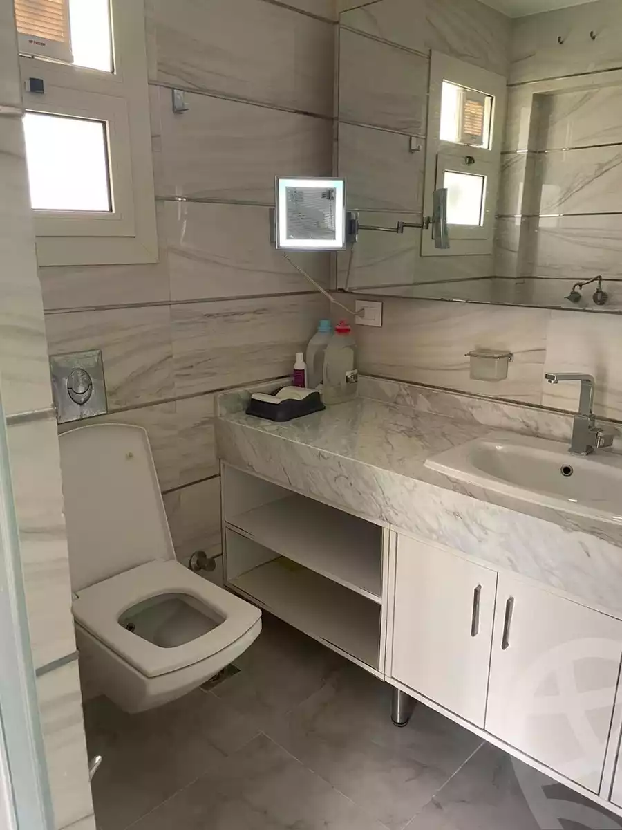https://aqarmap.com.eg/ar/listing/5314094-for-rent-cairo-new-cairo-lrhb-city-malls-and-markets