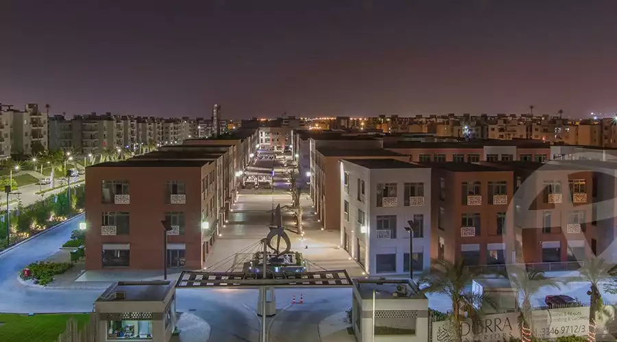 https://aqarmap.com.eg/en/listing/5314185-for-rent-cairo-el-sheikh-zayed-city-compounds-the-courtyard-mall-dorra