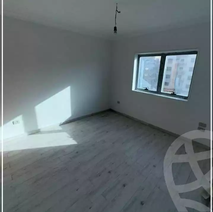 https://aqarmap.com.eg/ar/listing/5314572-for-rent-cairo-mokattam-lhdb-l-ly-shareaa-9