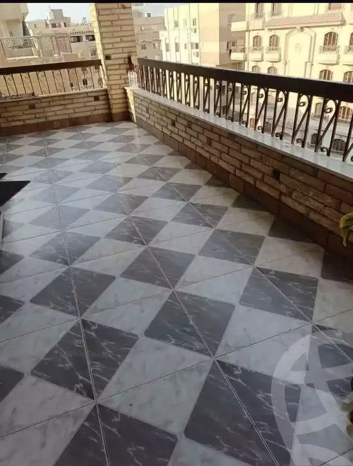 https://aqarmap.com.eg/ar/listing/5314829-for-rent-cairo-mokattam-lhdb-l-ly-shareaa-9