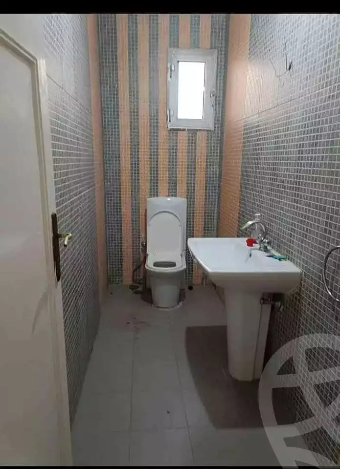 https://aqarmap.com.eg/ar/listing/5314829-for-rent-cairo-mokattam-lhdb-l-ly-shareaa-9