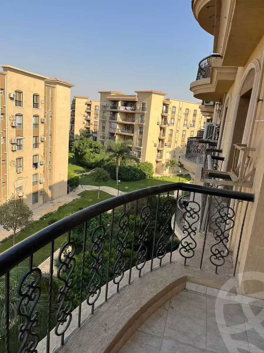 https://aqarmap.com.eg/ar/listing/5318143-for-sale-cairo-new-cairo-lrhb-city-malls-and-markets