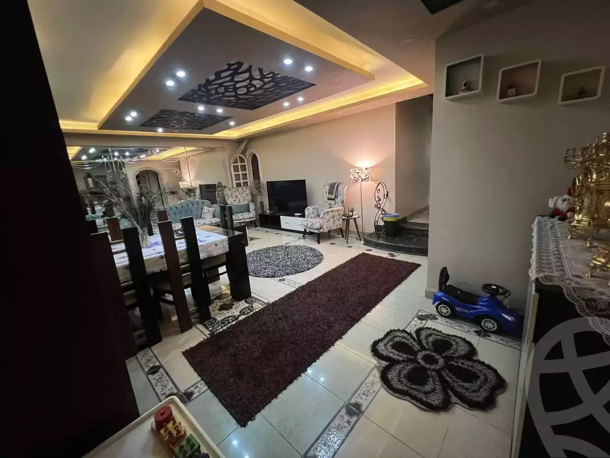 https://aqarmap.com.eg/en/listing/5318571-for-sale-cairo-mokattam-lhdb-l-ly-el-naforah-square